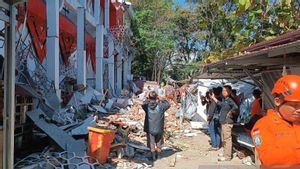 Presiden Perintahkan Evakuasi Cepat Warga Terdampak di Bitung dan Ternate