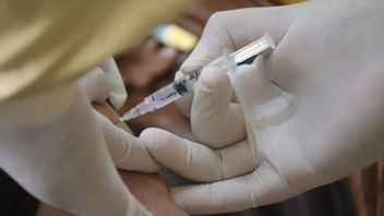 NasDem立法者同意撤销PPKM，但加强疫苗接种必须达到目标