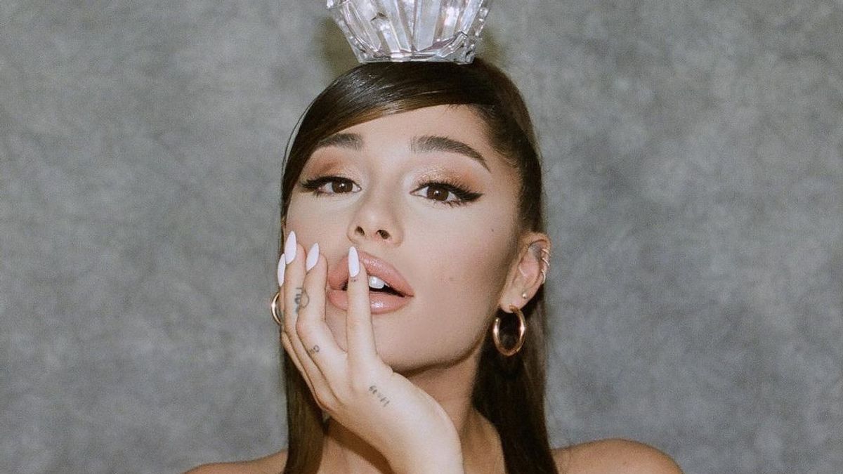 Excuse Me, I Love You, Ariana Grande Concert Documentary To Show On Netflix December 21