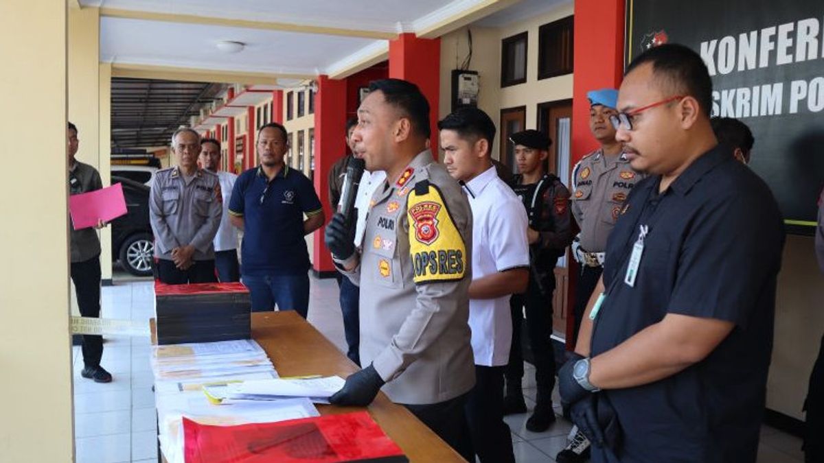 Majalengka Police Arrest Corruption Suspects Cooperative Assistance