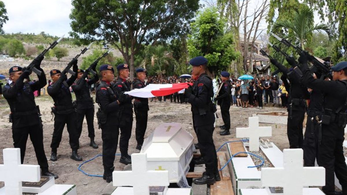 The Body Of Brigadier Alfindo Steve Korban KKB Diburam Di TMP Banggai