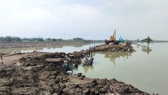 PUPR Sebut Petugasnya Ada di Tanggul Sungai Wulan saat Jebol Rendam Rumah Warga Demak 