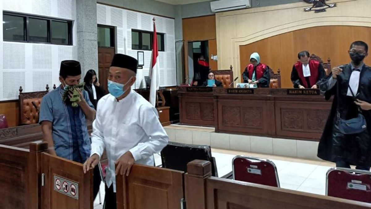 2 Terdakwa Kredit Fiktif BPR Lombok Tengah Divonis 2 Tahun Penjara