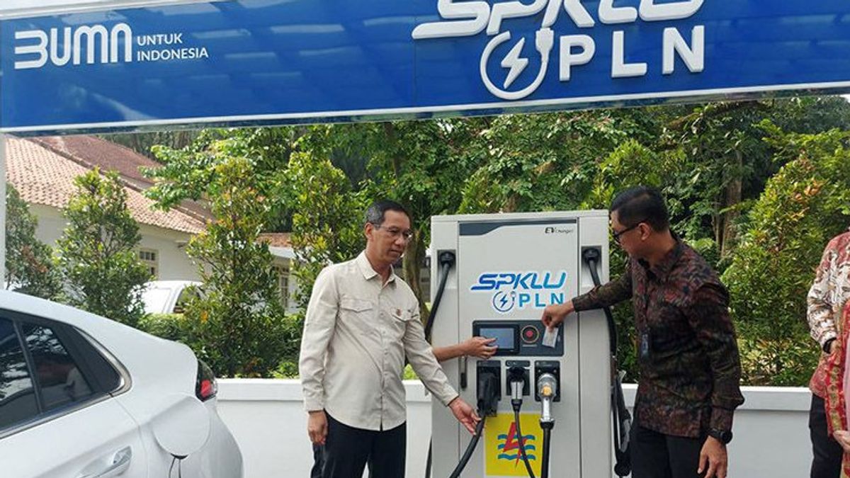 PJ Governor Of DKI Says Official Electric Car Has Entered Procurement Process