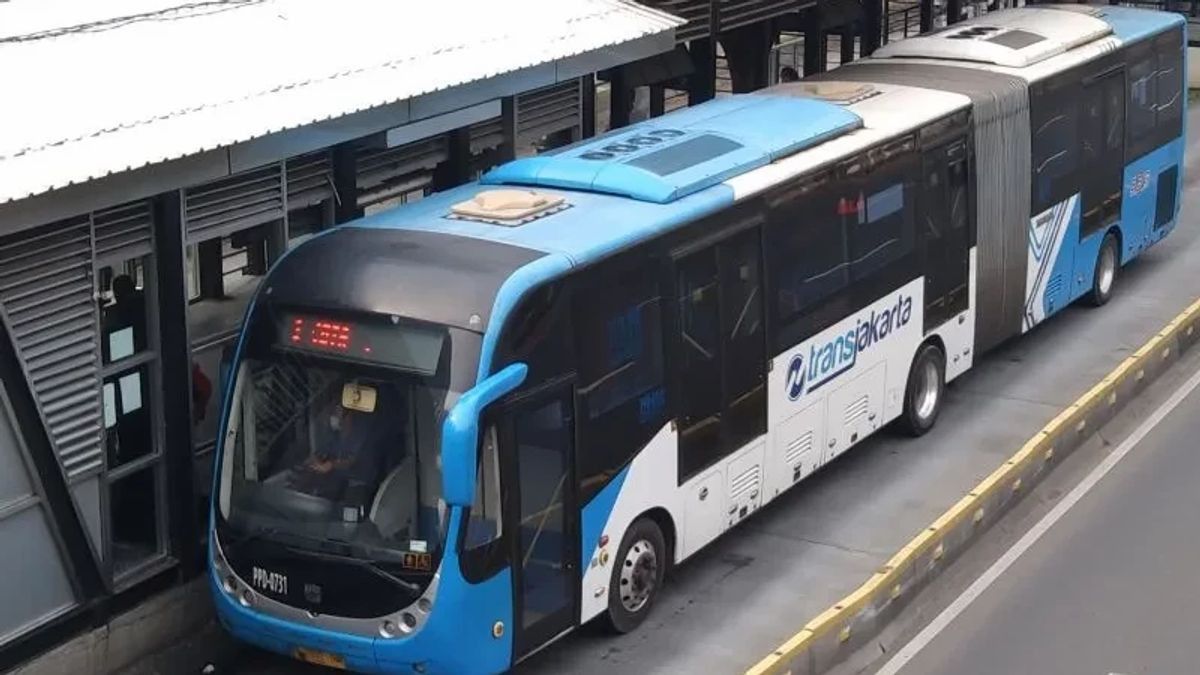 Transjakarta Operate Microtrans Routes Tanah Merdeka Terminal And Pulogebang Terminal