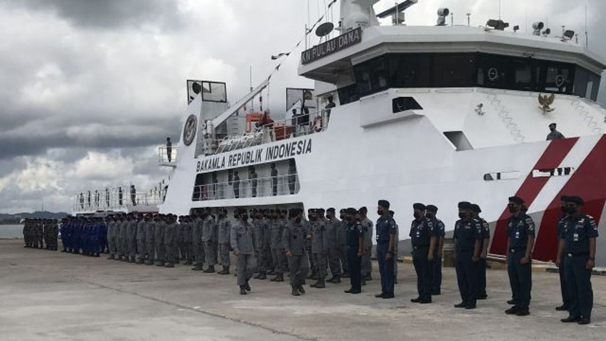 軍艦を含む17隻の哨戒艇が李国境警備に配備されたとき