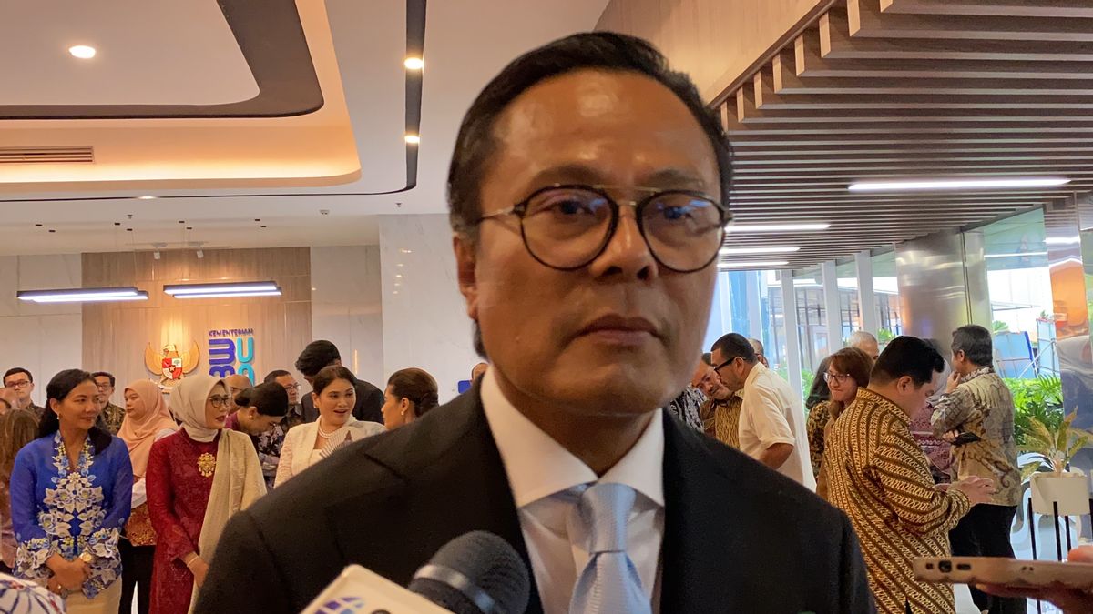 SOEのドニー・オスカリア副大臣は、ダナンタラはまだ取締役会候補者の選定中であると述べた。