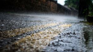 BMKG Sebut Seruakan Massa Udara Dingin Pengaruhi Dominasi Hujan Hari Ini