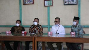 Tinjau Kelompok Usaha Ecoprint Panunam Singkawang, Gubernur Kalbar Dorong Ekspor Tekstil