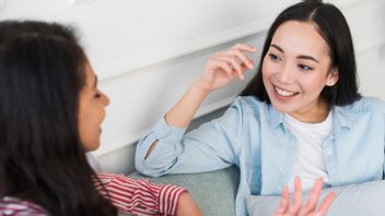 6 How To Be A Good Listener Without Teachering