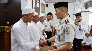 Harmonie Idulfitri à la prison de Kotabumi: Gema Takbir et Salat Id dans la communion