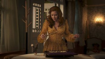 艾米·亚当斯魔术梦露维尔在新幻灭的电影预告片中