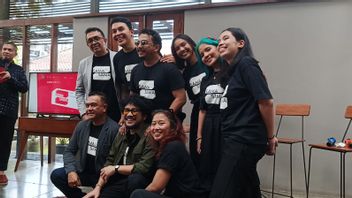 Tur SAMA SAMA Hadirkan Format Pertunjukan Dinamis dari Dere, Idgitaf, Kunto Aji, Sal Priadi, dan Tulus