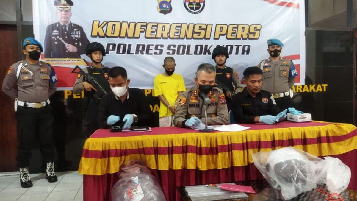 Female Killer In Solok West Sumatra Because Of Heart Out Of Love Arrested
