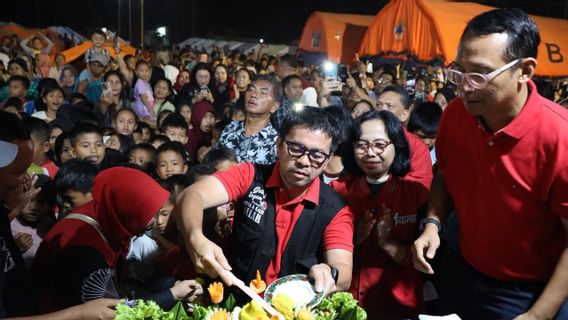 Natal Nasional PDI Perjuangan Hadir Bersama Warga Terdampak Bencana: Gotong Royong dalam Kasih Allah