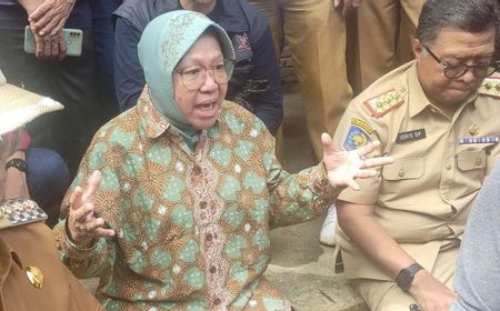 Kunjungan Kerja ke Polewali Mandar,Mensos Risma Marahi Pendamping PKH