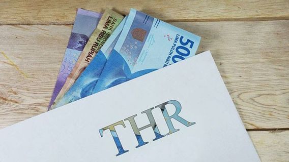 r, al-Fitr, sur quoi la loi demande-t-il de la Ruth pendant l'Aïd al-Fitr selon les points de vue islamiques?