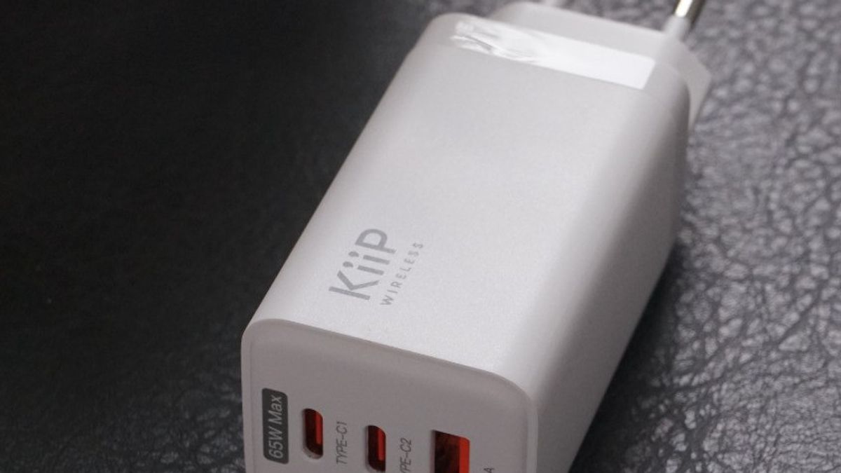 旅行者に適したKiiP C12 GaN充電器を紹介します