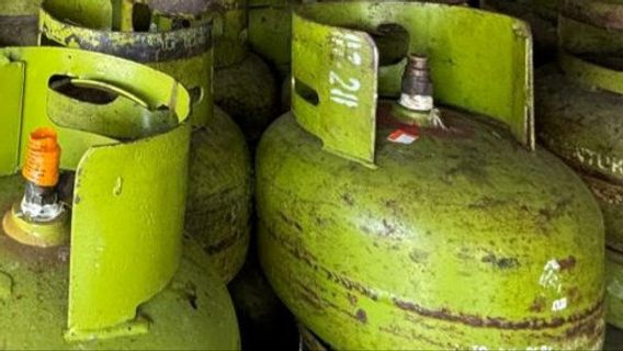 Polsi Bongkar Praktik Gas LPG Oplosan Bersubsidi di Enam Lokasi