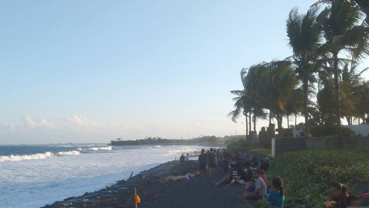 BMKG Keluarkan Peringatan Potensi Angin Kategori Ekstrem 25 Knot di Laut Bali