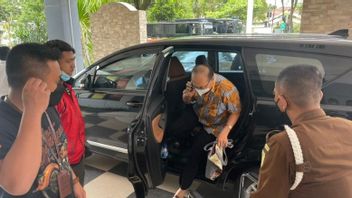 Johanes Condamné Pour Fraude Fiscale Rp1,79 Milliards Arrêté à Surabaya