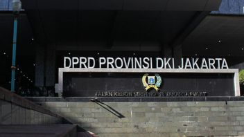 正在播放： 雅加达省政府承认据称 Dp House Rp0 的腐败土地