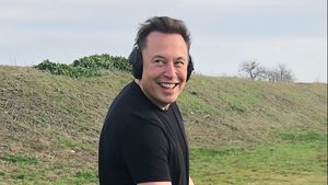 Rancangan Besar Elon Musk: Jadikan X Pesaing dari YouTube, LindkedIn, hingga Bank