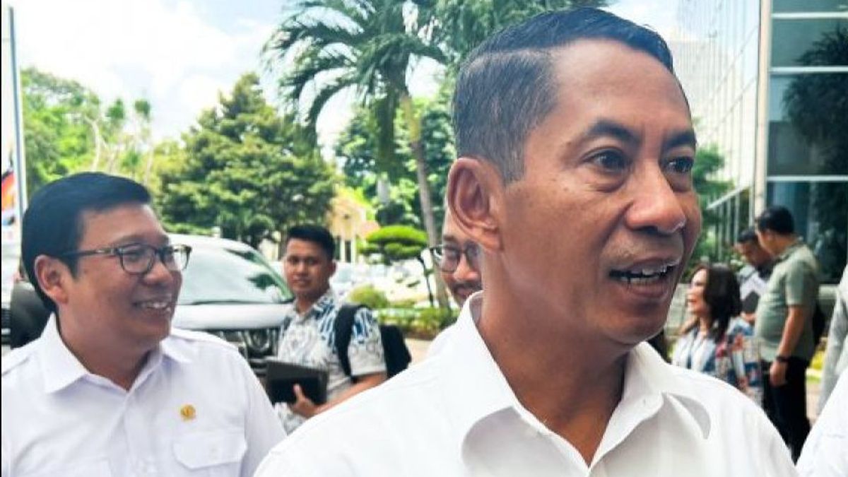 Bantah 300.000 Ton Beras di Gudang Rusak, Bos Bulog: Kondisinya Baik
