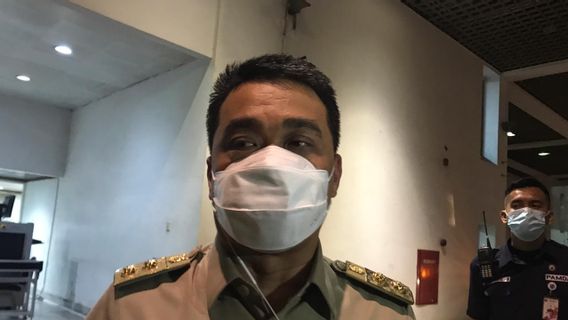 RS COVID-19 di DKI Penuh, 30 Persennya Warga Bodatabek, Riza Patria: Masa Kita Tolak?