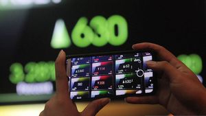 Meski Dihinggapi Banyak Sentimen Global, IHSG Awal Pekan Diproyeksi Lanjutkan Penguatan