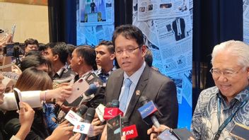 财政部长Purbaya将征收电子商务税,同时经济增长6%以上