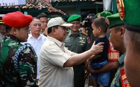 Menhan Teruskan Pesan Jokowi Agar TNI Dekat Rakyat dan Gandeng Polri