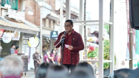 提高文化画廊的价值，以促进创意经济的发展