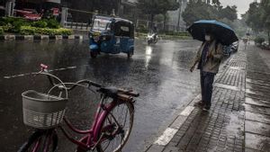Prakiraan Cuaca Jabodetabek Hari Ini: Hujan dari Pagi hingga Malam