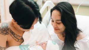  Kondisi Terkini Erika Carlina Usai Melahirkan, DJ Bravy: Lagi Recovery Caesar!