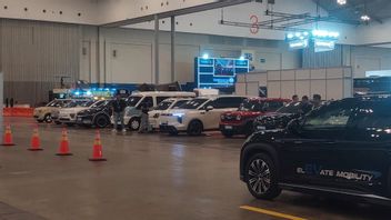 Novembre : baisse légère, les ventes de voitures se rapprochent de la nouvelle cible de Gaikindo