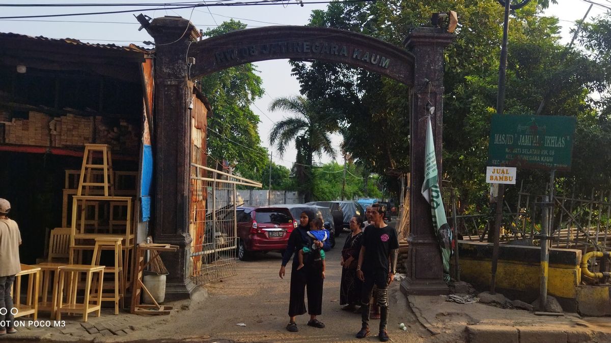 Youth Group Brutal Attacks Residents' Houses In Jatinegara Kaum, One Person Stabbed To Death