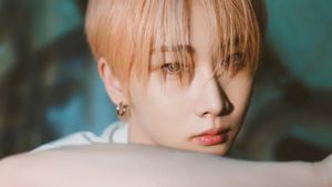 Vakum 2 Tahun, Hoyoung VERIVERY Pilih Berangkat Wamil
