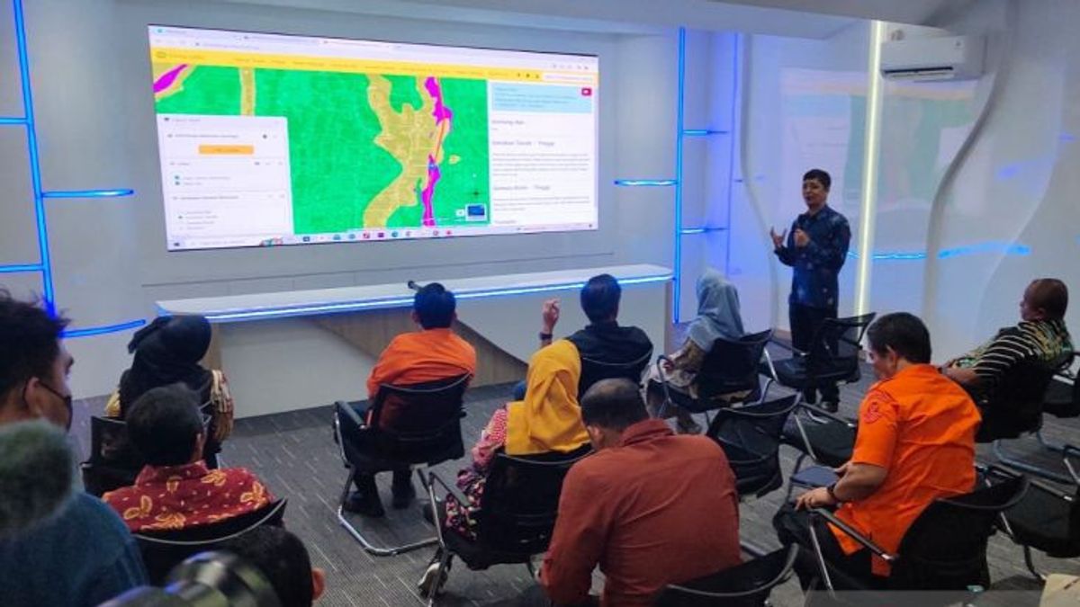 التخفيف من الكوارث الناجمة عن موسم الأمطار ، حكومة مقاطعة جاوة الغربية غاندنغ الوكالة الجيولوجية