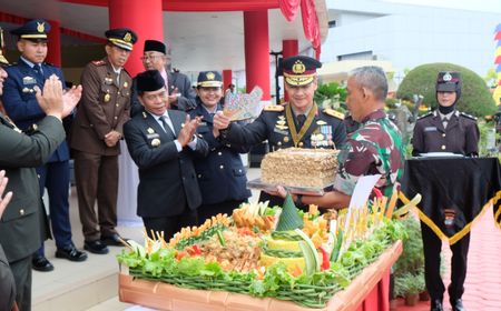 HUT Bhayangkara ke-78, Danrem 092/Maharajalila Berikan Kejutan untuk Polda Kaltara