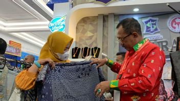 Attending Apeksi Anniversary In Lampung, Surabaya City Government Exhibits MSME's Leading Products