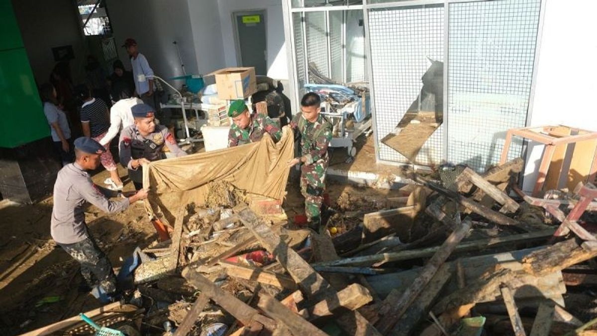 Inondation sous le choc d’appareils médicaux de l’hôpital Santa Anna Kendari, les services de santé forcés seront temporairement fermés