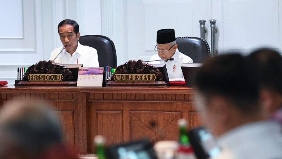  Jokowi Sebut Seragam dan Sepatu TNI-Polri Beli dari Luar, Anggota DPR Menyanggah: Selama Ini Masih Gunakan Produk Dalam Negeri