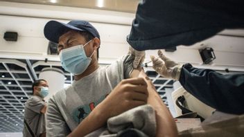 Les Bénéficiaires De Deux Doses Du Vaccin Contre La COVID-19 En Indonésie Ont Touché 107,05 Millions De Personnes