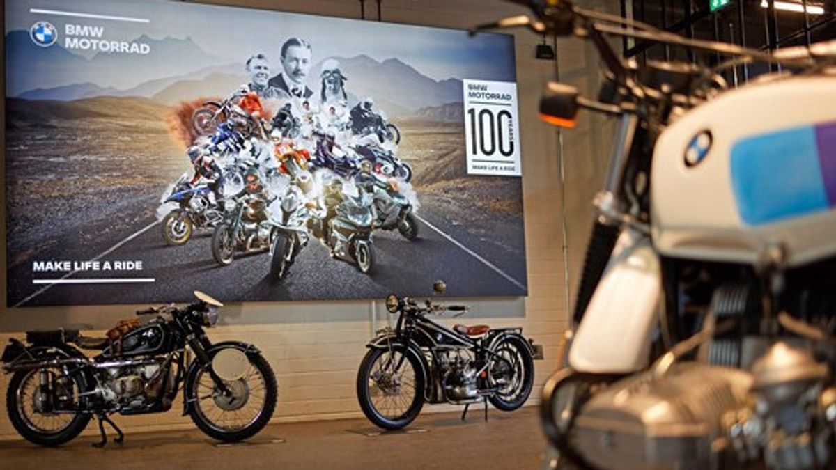 100 周年を記念して BMW Motorrad がベルリンに博物館をオープン
