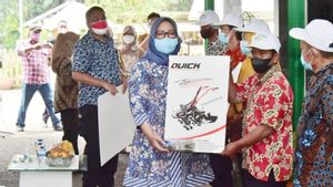 Selain 153 Unit Mesin, Pemkab Bogor Gelontorkan Rp900 Juta untuk Program Asuransi Petani