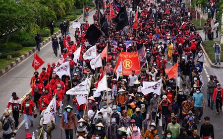 Selain Tolak UU Cipta Kerja, Buruh juga Tuntut Kenaikan Upah 8 Persen