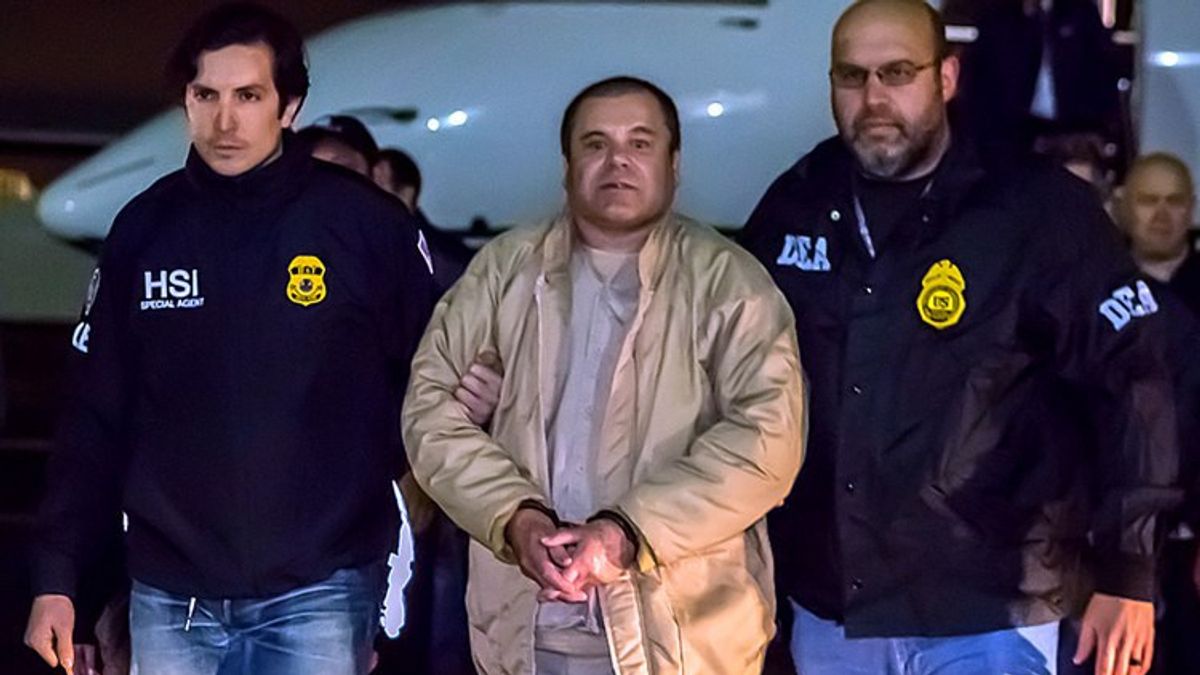 L'agresseur à la drogue El Chapo s'est échappé de prison à la mémoire d'aujourd'hui, le 19 janvier 2001